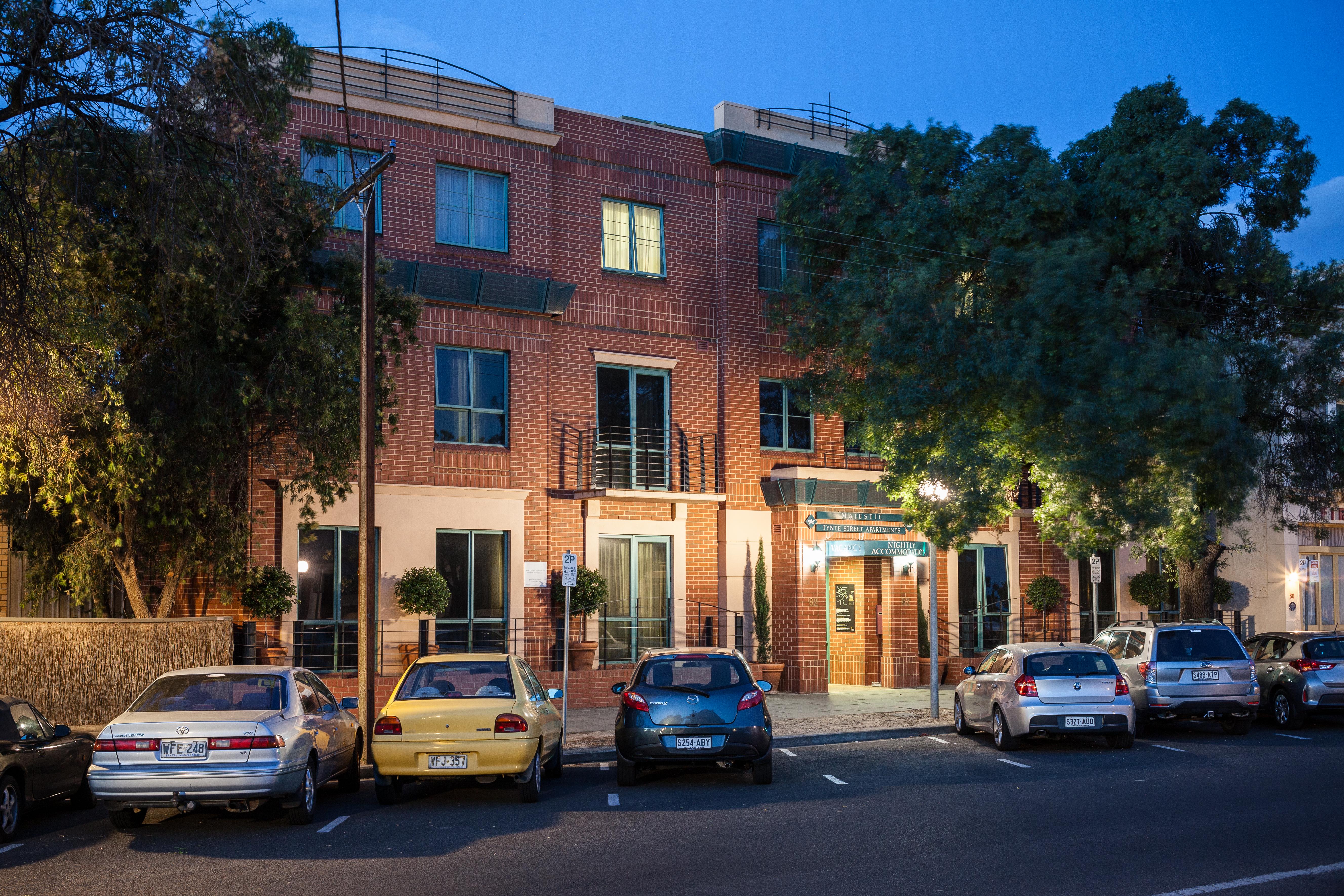 Majestic Tynte Street Apartments Adelaide Exterior photo